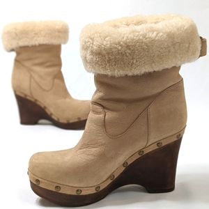 UGG Carnegie Bootie